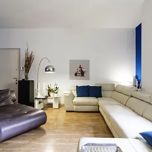 Milano Apartments Апартаменты